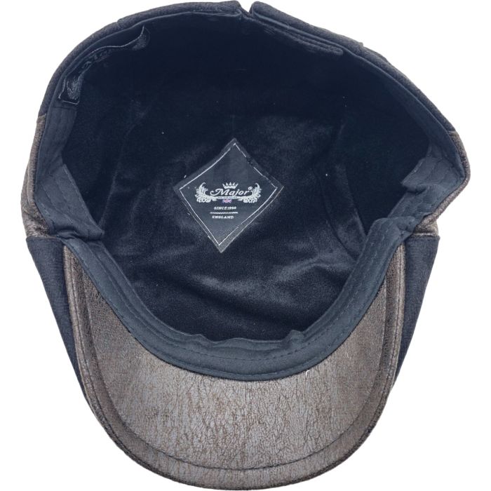 Plain Newsboy Cap with Faux Leather Peak